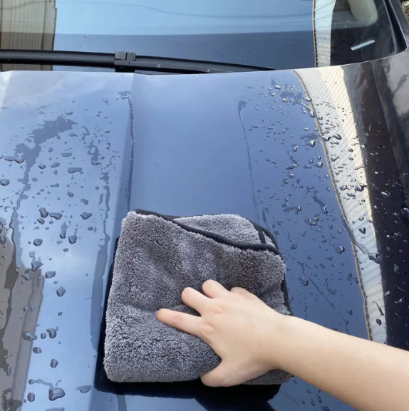 Brutal Absorbent Towel